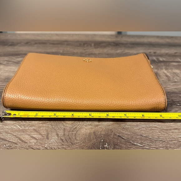 Tory Burch Carter Slim Crossbody, Tan - Picture 10 of 16